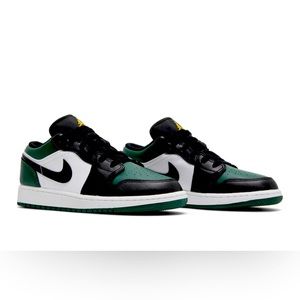Air Jordan 1 lows GS green toe